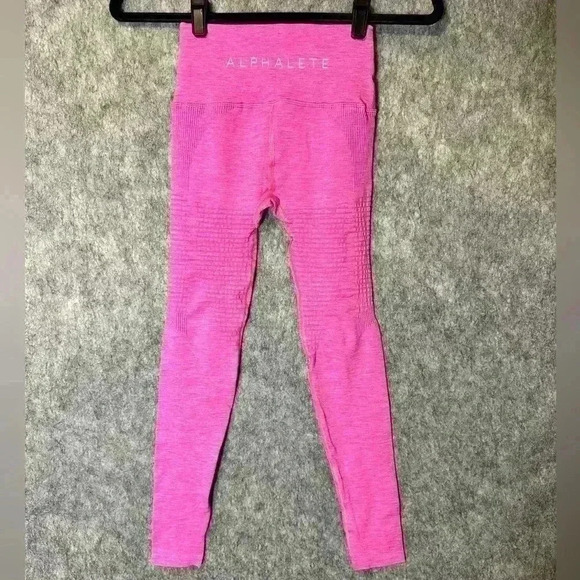 NWT Alphalete Halo Leggings in Hot Pink - Size small - Picture 4 of 8